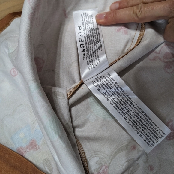 NWT! Loungefly The Stitch Shoppe Gingerbread Friends Sandy Skirt Size M - Picture 8 of 16